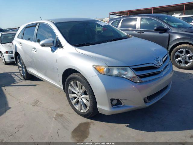  Salvage Toyota Venza