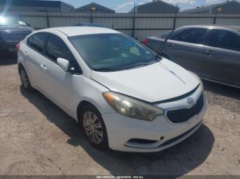  Salvage Kia Forte