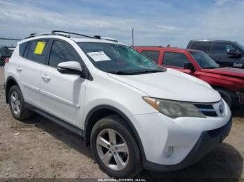  Salvage Toyota RAV4