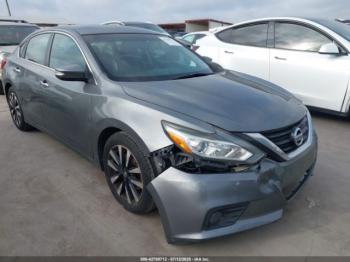  Salvage Nissan Altima