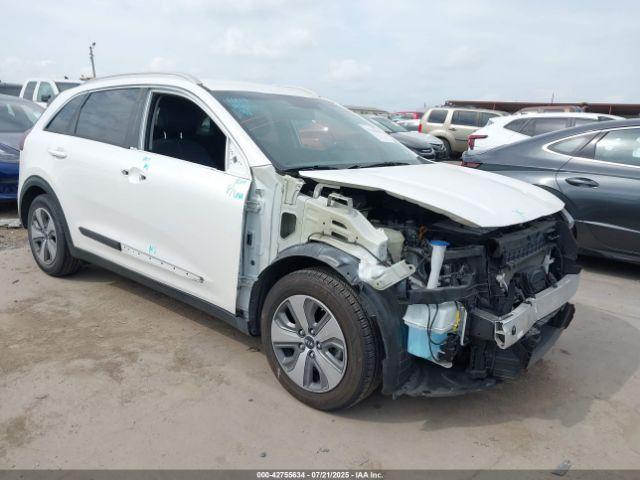  Salvage Kia Niro