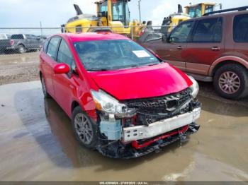  Salvage Toyota Prius v