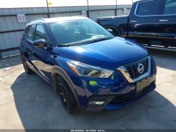  Salvage Nissan Kicks