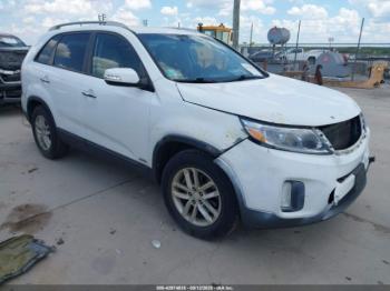  Salvage Kia Sorento