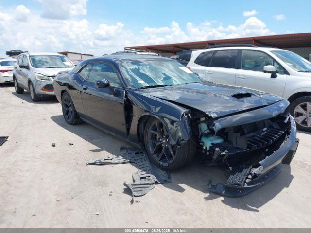  Salvage Dodge Challenger