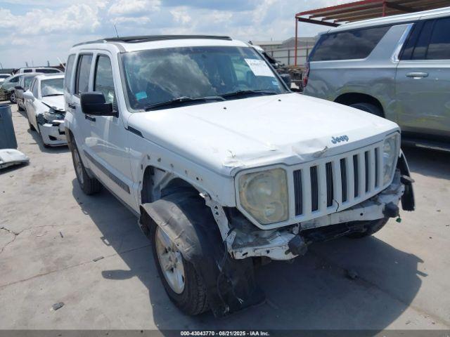  Salvage Jeep Liberty