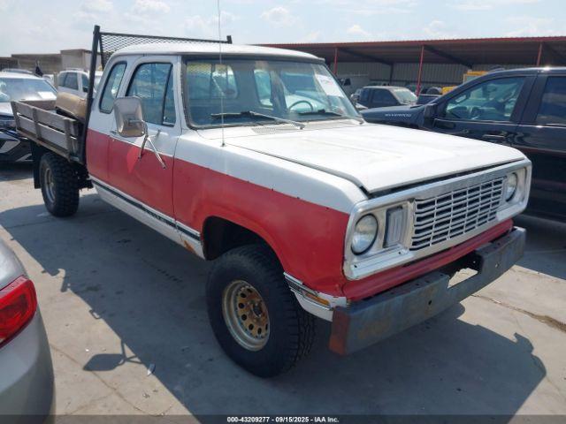  Salvage Dodge Pick Up