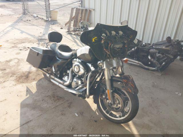 Salvage Harley-Davidson Flhx