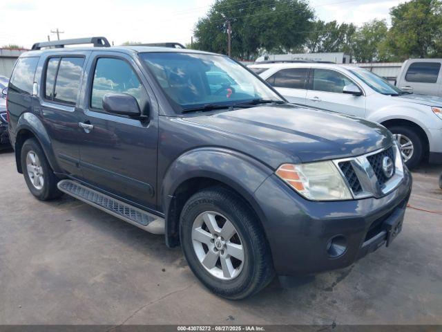  Salvage Nissan Pathfinder