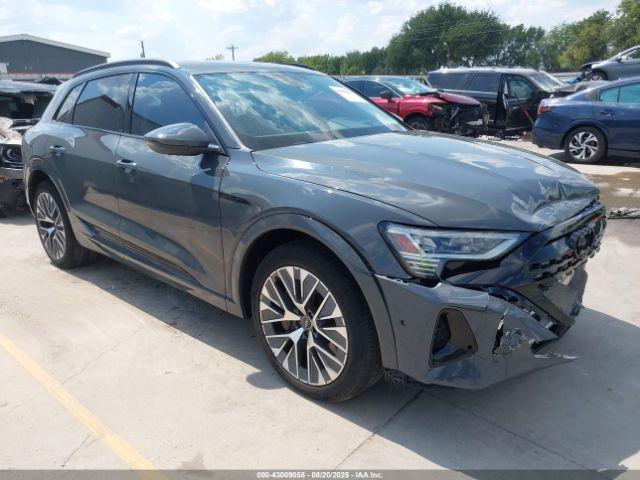  Salvage Audi Q8