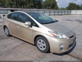  Salvage Toyota Prius
