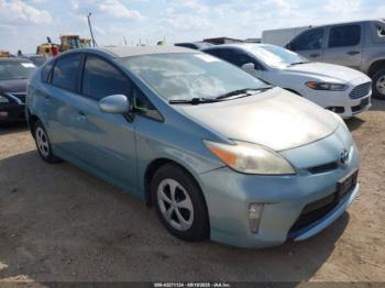  Salvage Toyota Prius