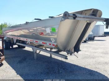  Salvage Travis Body & Traile Dump Trailer