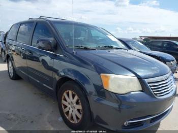  Salvage Chrysler Town & Country
