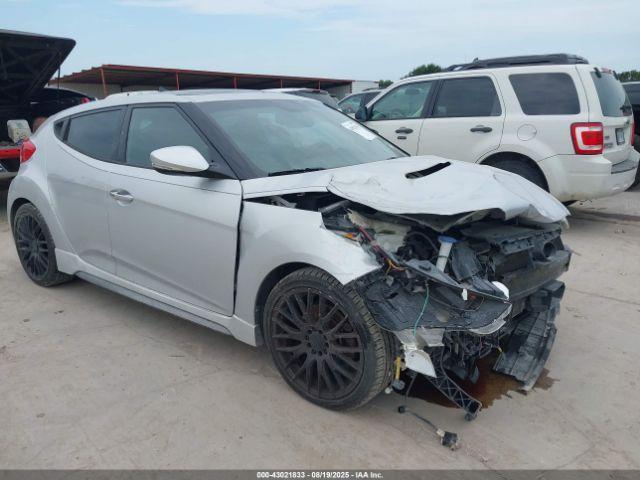  Salvage Hyundai VELOSTER