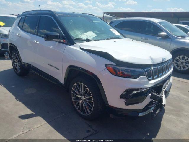  Salvage Jeep Compass