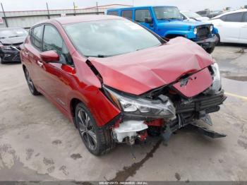  Salvage Nissan LEAF