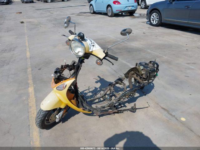  Salvage Genuine Scooter Co. Buddy