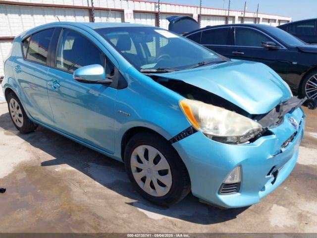  Salvage Toyota Prius c