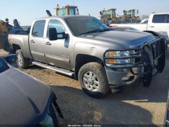  Salvage Chevrolet Silverado 2500