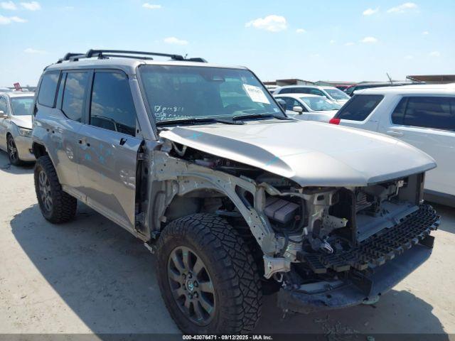  Salvage Toyota Land Cruiser
