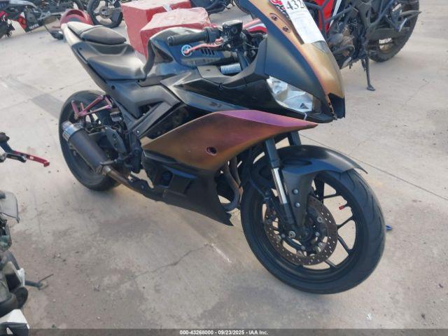  Salvage Yamaha Yzfr3