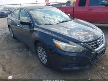  Salvage Nissan Altima