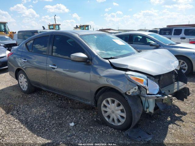  Salvage Nissan Versa