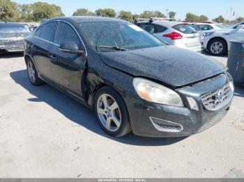  Salvage Volvo S60