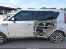 Kia Soul + Image 15