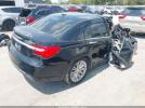 Chrysler 200 Limited Image 3