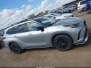 Toyota Highlander Xse Image 7
