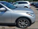 INFINITI Ex Journey Image 14