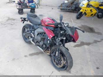  Salvage Triumph Motorcycle Daytona