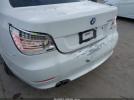 BMW 5 Series Image 8