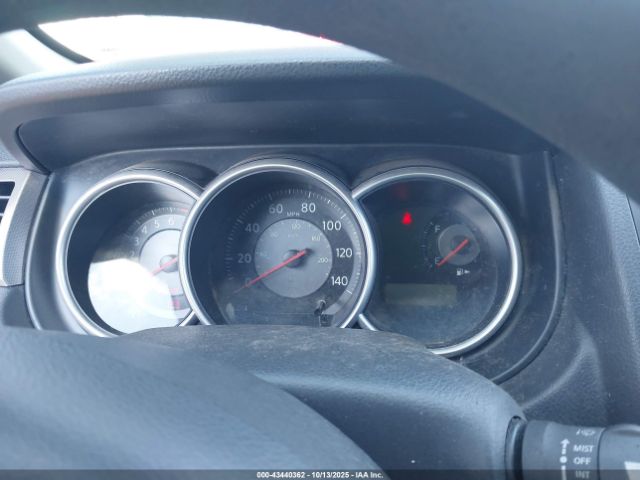 Nissan Versa 1.8sl Image 11