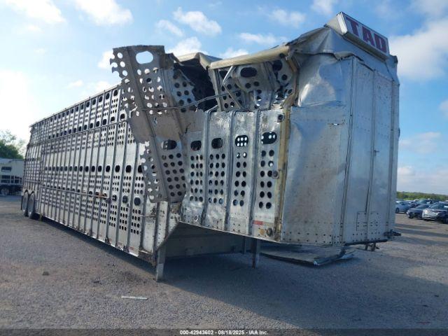  Salvage Merritt Equipment Co Livestock