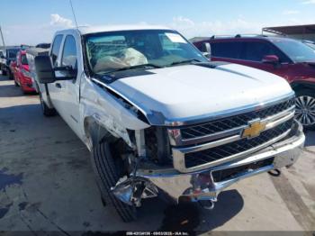  Salvage Chevrolet Silverado 2500