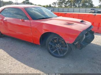  Salvage Dodge Challenger