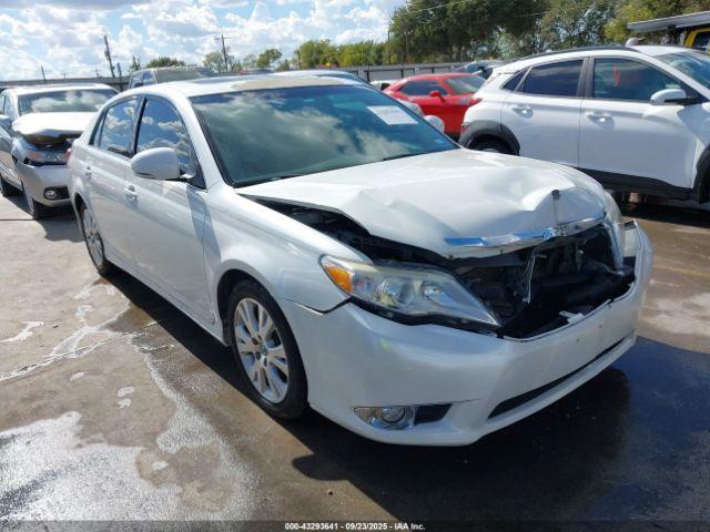  Salvage Toyota Avalon