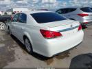 Toyota Avalon Image 10