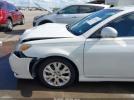 Toyota Avalon Image 18