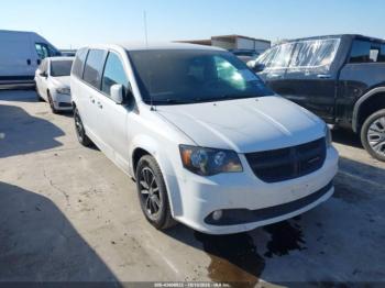  Salvage Dodge Grand Caravan