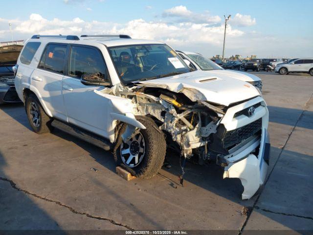  Salvage Toyota 4Runner