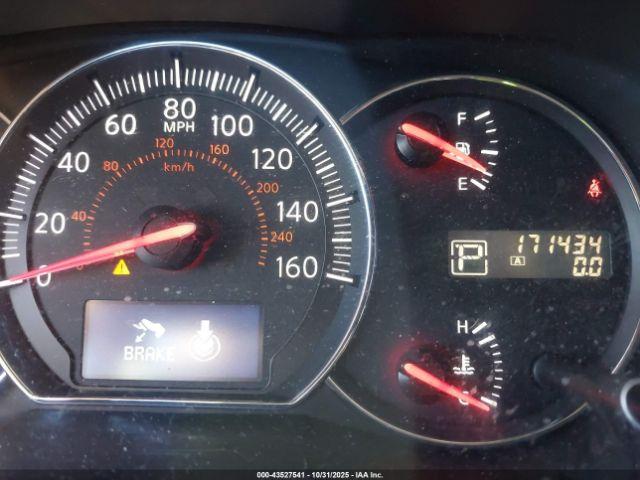 Nissan Maxima 3.5 Sv Image 12