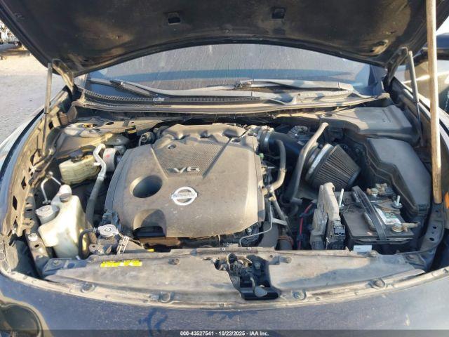 Nissan Maxima 3.5 Sv Image 3