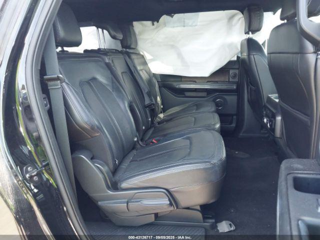 Ford Expedition Limited Image 3