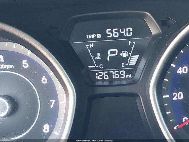 Hyundai ELANTRA Limited Image 10