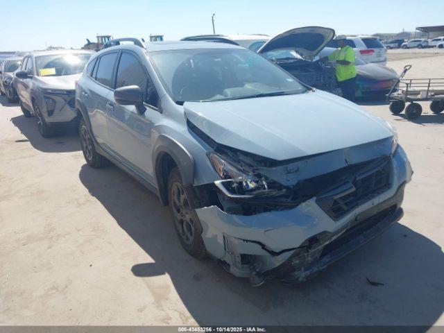  Salvage Subaru Crosstrek