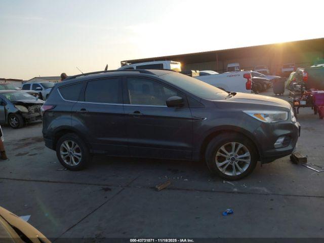 Ford Escape Se Image 4